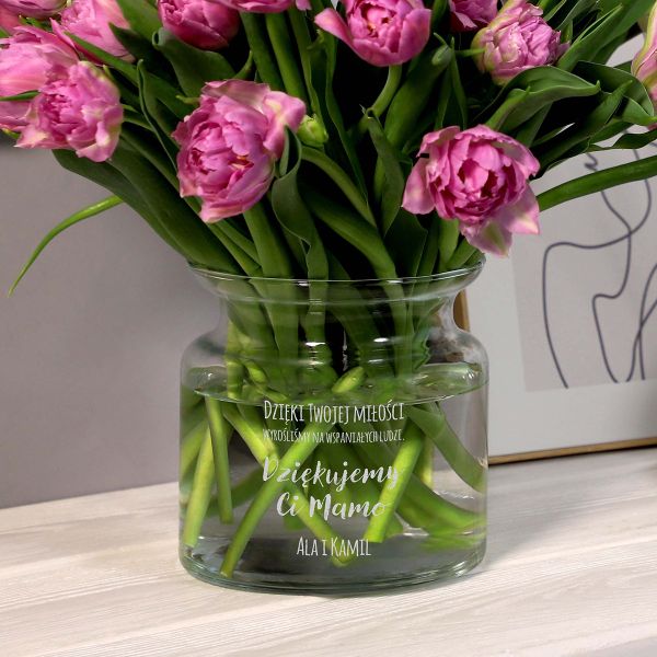 Szklany wazon na kwiaty z grawerem DLA MAMY