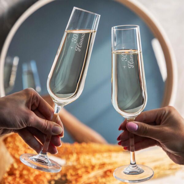 Personalizowany zestaw kieliszków do szampana PREZENT NA 30 URODZINY