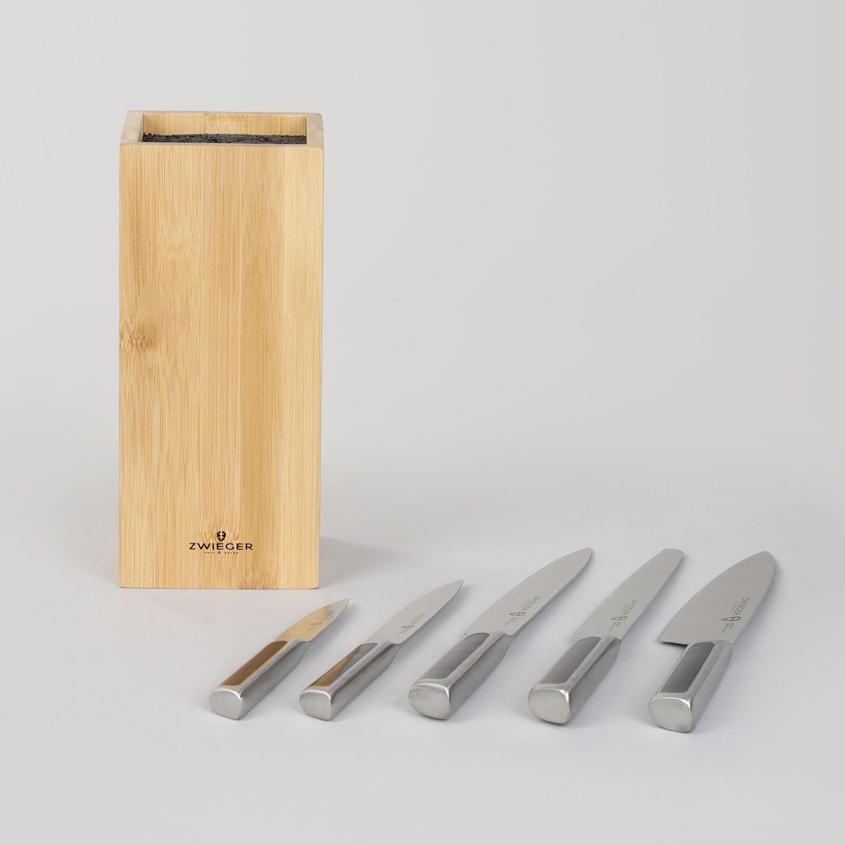 Personalizowany komplet noży z blokiem bambusowym 6 el. PREZENT DLA RODZICÓW
